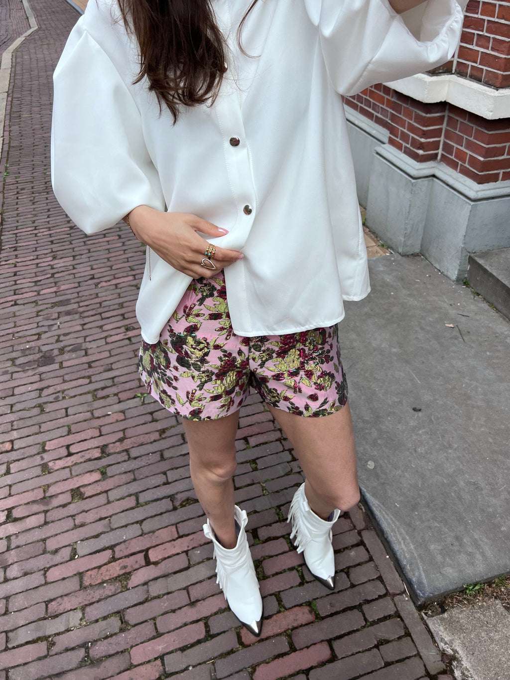 Lilly spring short