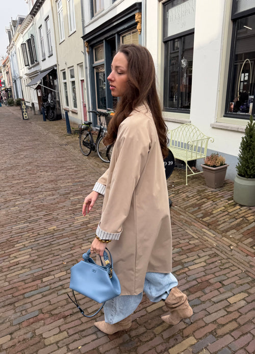 Annemae trenchcoat