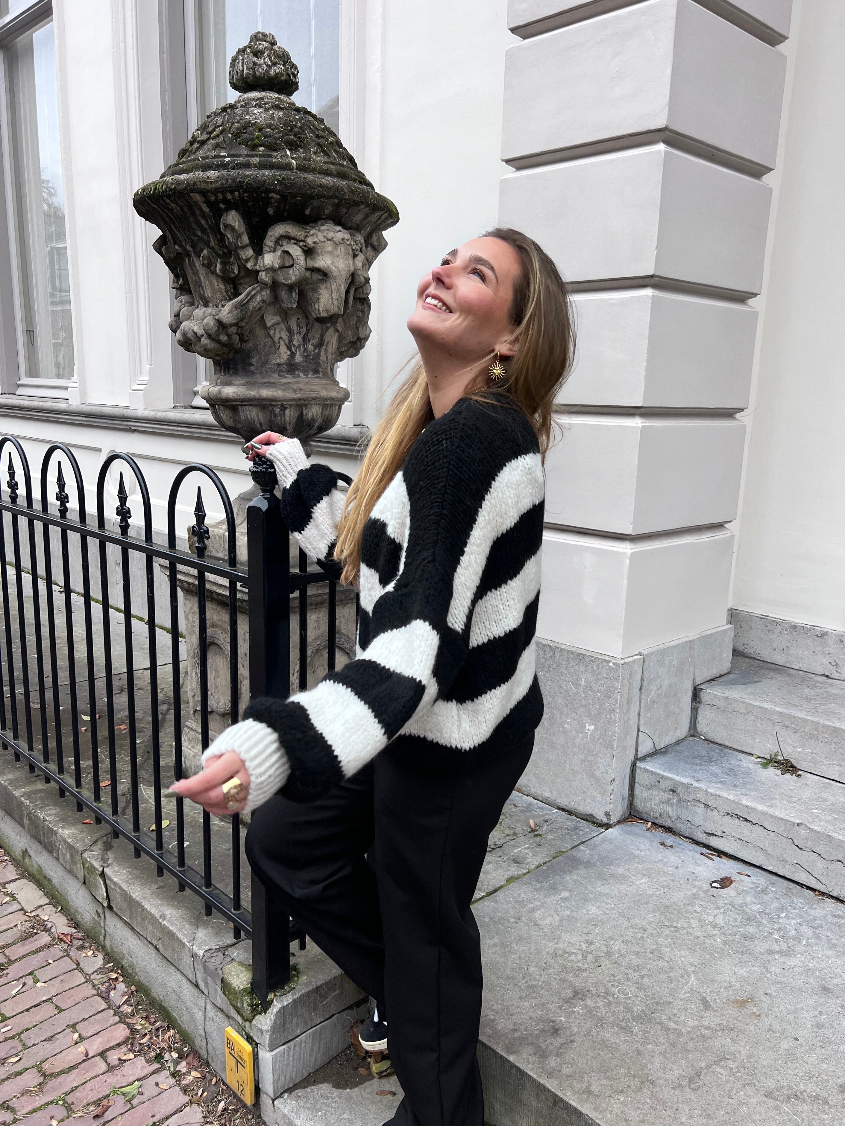 Pleun gebreide trui - zwart/wit